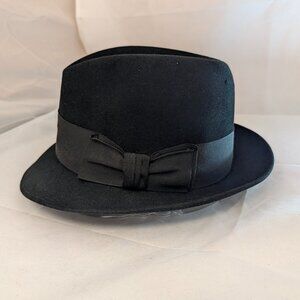 Vintage Dobbs Dorsay Black Mid-Century Fedora - Size 7 1/8